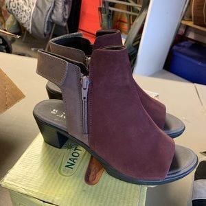 Naot Favorite peep toe bootie